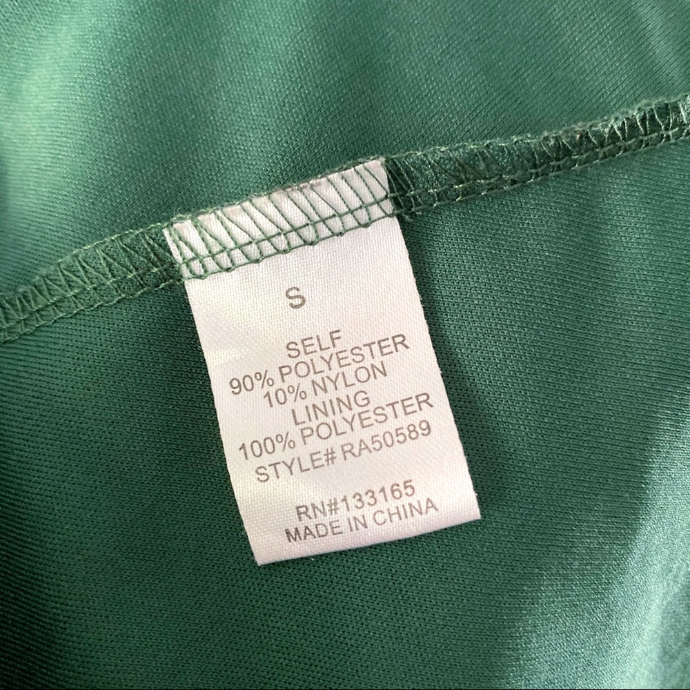 NWOT Altar’d State Daisy Green Lace Dress - Picture 6 of 7
